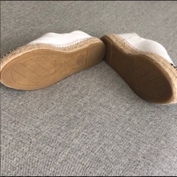 Chanel Leather Espadrilles (Limited Edition) - Picture 5 of 7